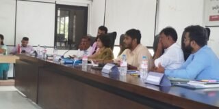 වැලිගම ප්‍රාදේශීය  සංවර්ධන කමිටු රැස්වීමේදී   ගැටලු යොමු  කිරිමට සහ  ඒ පිළිබඳව ප්‍රශ්න ඇසිමට  ප්‍රදේශයේ මාධ්‍යවේදීන්ට අවස්ථාව