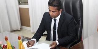 රත්නපුර නව දිස්ත්‍රික් ලේකම් ලෙස කේ.ජී.එස්. නිශාන්ත මහතා රාජකාරී අරඹයි.