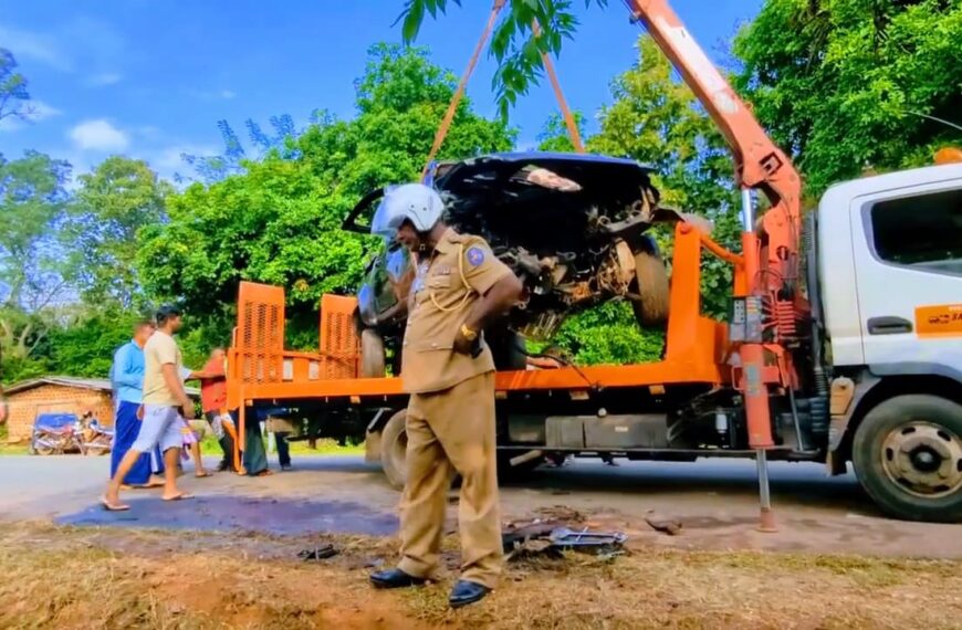 මේජර් වරයෙකුට හා තවත් අයෙකුට මරු කැඳවූ අනුරාධපුර මාරක රිය අනතුර