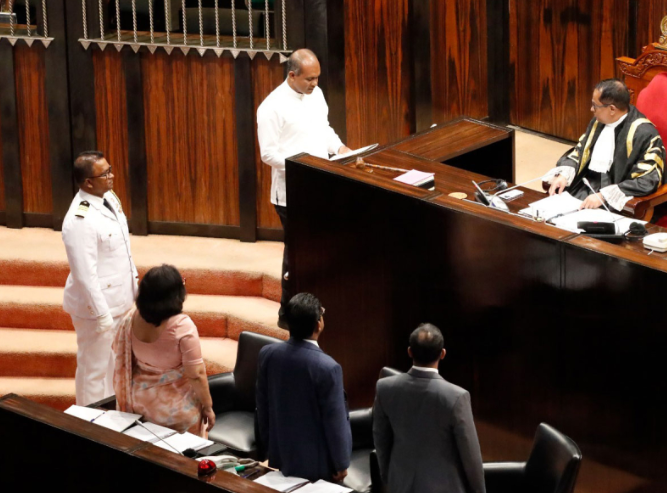 සමන්ත රණසිංහ කෑගල්ල දිස්ත්‍රික් මන්ත්‍රී ධූරයට
