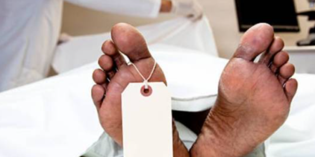 නෙළුම් මල් කැඩීමට ගිය දෙදෙනෙකු ඔරුව පෙරළීමෙන් දියේ ගිලී ජිවිතක්ෂයට.