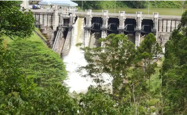 ඉහළ කොත්මලේ වාන් දොරටු විවෘත කරයි